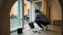 Un robot umanoide cammina per 106 km: il record Guinness che cambia la robotica