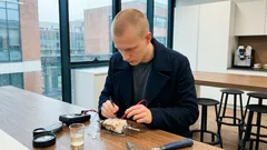 Terremoti e pepite d’oro: la nuova ipotesi sulla piezoelettricità del quarzo